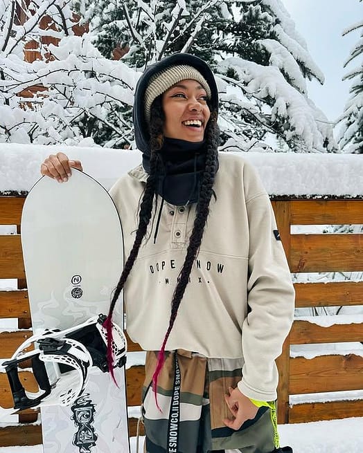 Asiakas @noemi.hartig tuotteessa Dope Comfy W Fleecepaita Naiset Sand