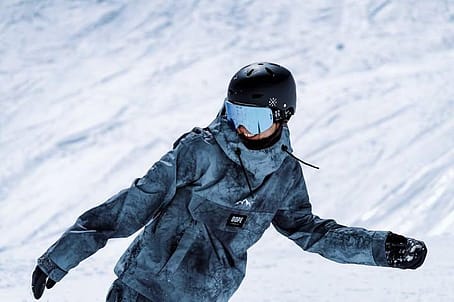 Asiakas @lucky_l.u.c tuotteessa Dope Blizzard Lumilautailutakki Miehet Dirt