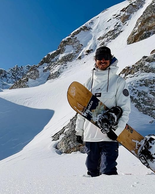 Asiakas @_aure.boucher_ tuotteessa Dope Blizzard Lumilautailutakki Miehet Whitish