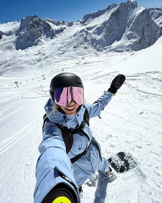 Asiakas @xagnr tuotteessa Dope Adept W Lumilautailutakki Naiset Light Blue