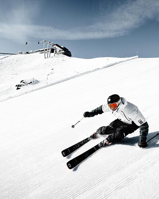 Asiakas @andi_jenewein tuotteessa Montec Doom Laskettelutakki Miehet Light Grey/Black/Dark Atlantic