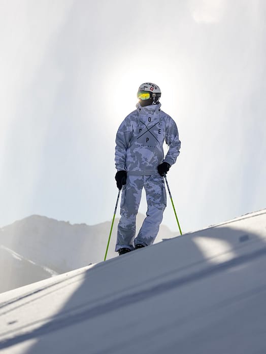 Asiakas @_up.on.life_ tuotteessa Dope Iconic Lasketteluhousut Miehet Grey Camo