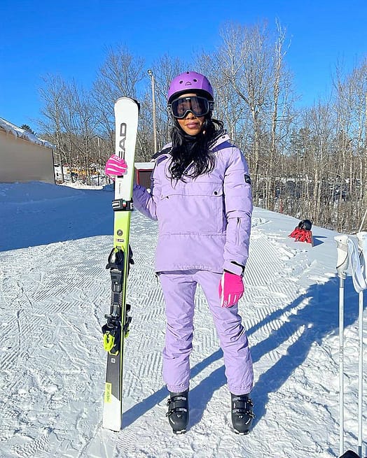 Asiakas @afaulkghidinelli tuotteessa Dope Puffer W 2021 Laskettelutakki Naiset Faded Violet