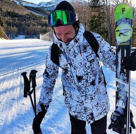 Asiakas @giacomopellegrino tuotteessa Dope Blizzard Full Zip 2021 Lumilautailutakki Miehet Rock