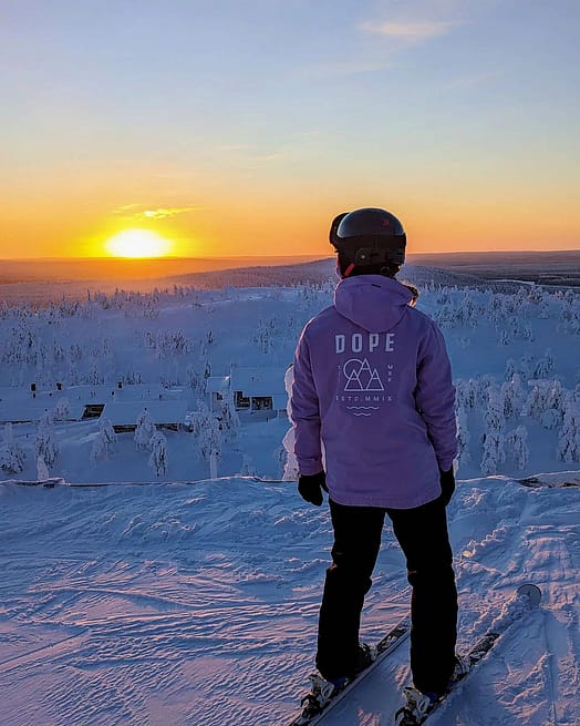 Asiakas @haaviojasmin tuotteessa Dope Yeti W 22 Laskettelutakki Naiset Summit Faded Violet