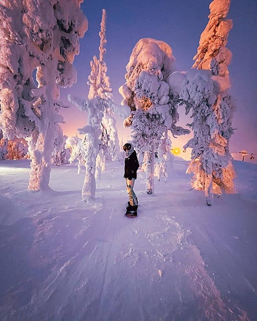 Asiakas @surfandearthtravel tuotteessa Dope Adept W Lumilautailutakki Naiset Dots Phantom