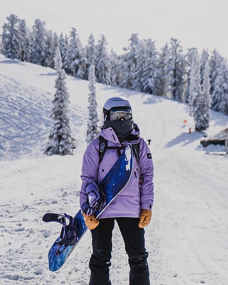 Asiakas @thomasexplores tuotteessa Dope Puffer W 2021 Laskettelutakki Naiset Faded Violet