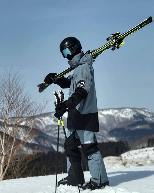 Asiakas @ssrimoon tuotteessa Montec Arch Lumilautailutakki Miehet Metal Blue/Black