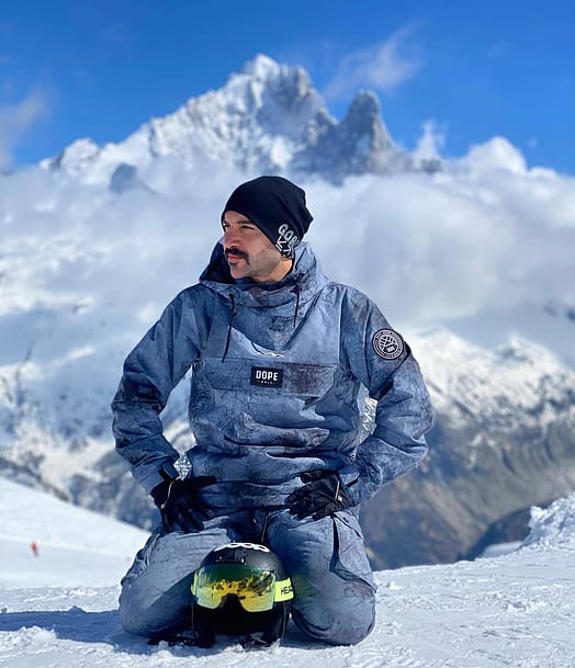 Asiakas @ramyabourjeily tuotteessa Dope Blizzard Lumilautailutakki Miehet Dirt