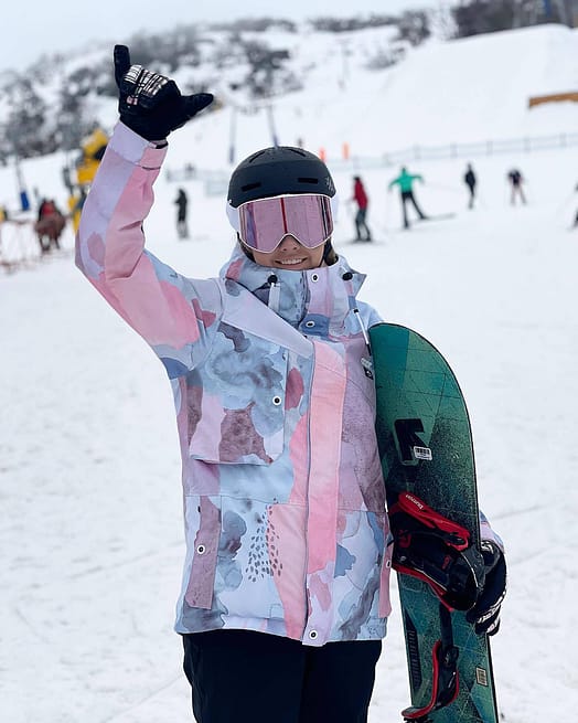 Asiakas @thesolotourer tuotteessa Dope Adept W Laskettelutakki Naiset Washed Ink