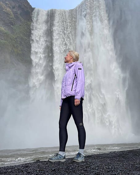 Asiakas @wissinkruth tuotteessa Dope Hiker Light W Ulkoilutakki Naiset Faded Violet