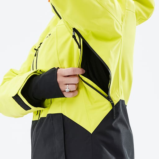 Ilmanvaihtoaukot kainaloiden alla Tuotteen pääkuva,