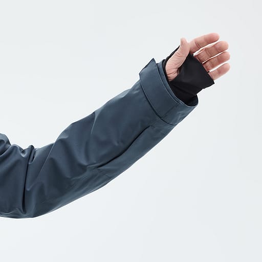 Lumilukot ranteissa Tuotteen pääkuva,